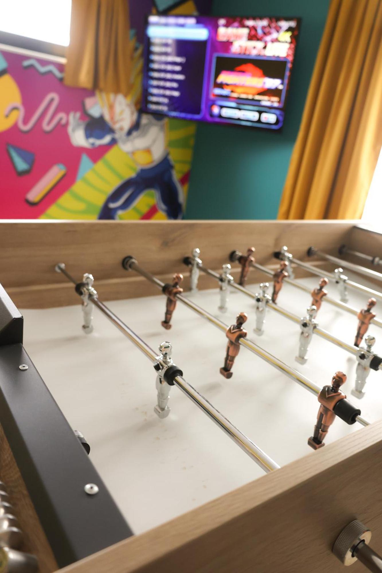 Capsule 90's - Balneo - Sauna - Flipper - Billard - Netflix - Nintendo Switch & Jeux - *
